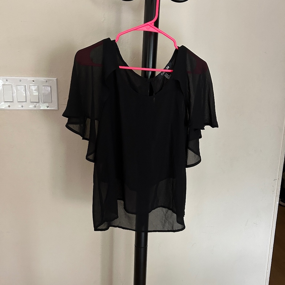Black Chiffon Short Cap Sleeve Blouse